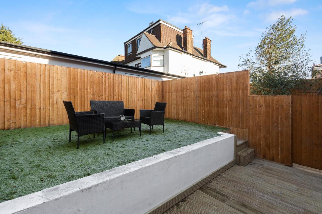 Апартаменты Star London Vivian Avenue 3-Bed Oasis With Garden The Hyde Экстерьер фото